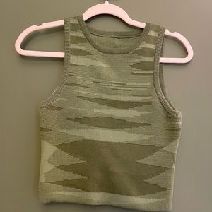 wavey green tank top